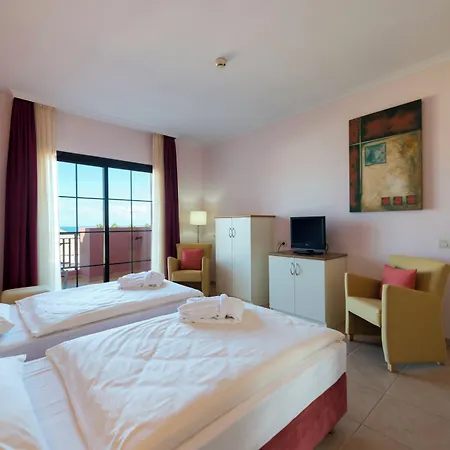 Hotel Luz Del Mar 4*