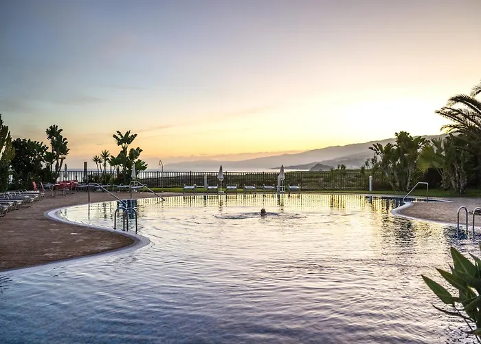 Luz Del Mar Los Silos